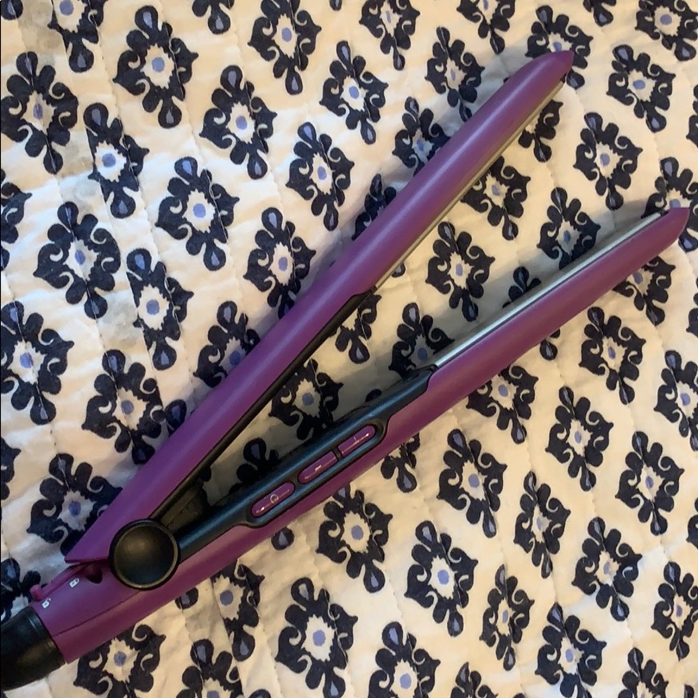 Hair straightener